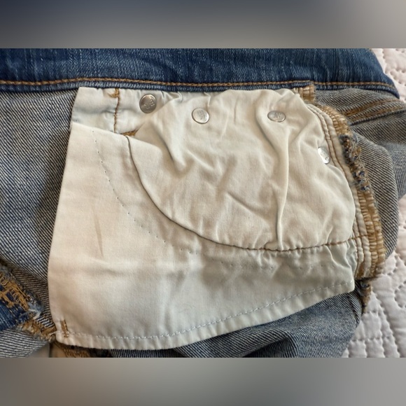 Banana Republic Blue Jean Shorts with Cuffed Hems - Picture 4 of 5